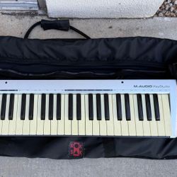 M-Audio KeyStudio 49 USB MIDI Keyboard Controller