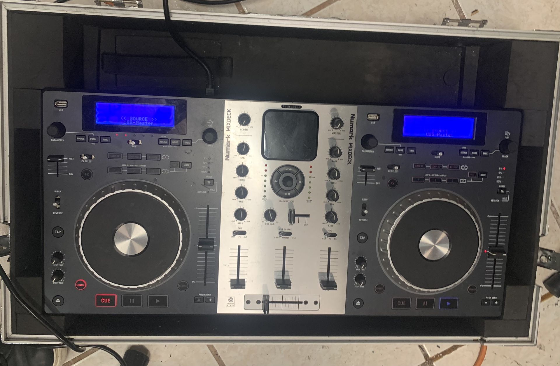 Numark Mixdeck Dual USB/CD/MIDI Serato Controller