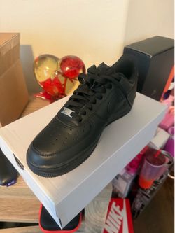 Air Force ones size 9