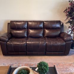 Reclining sofa