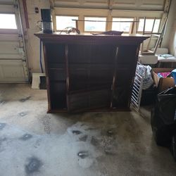 WOOD CABINET COMES WITH LIGHTS ALREADY INSTALLED. 