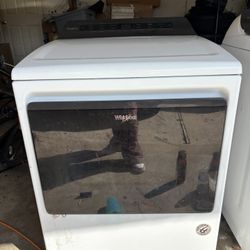 🔥 Whirlpool Washer & Dryer Set – $300 OBO 🔥