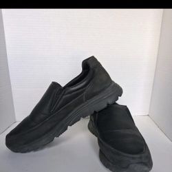 Men's Shoes Size 11 / Zapatos De Hombre Size 11