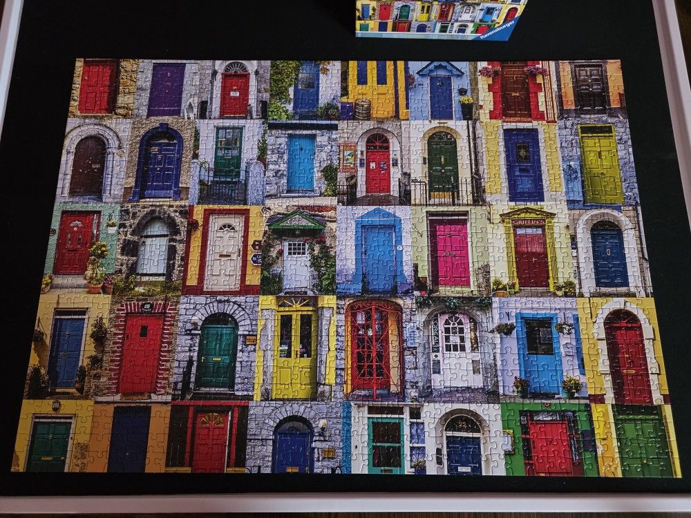 Doors Of The World RAVENSBURGER 1000PC JIGSAW PUZZLE