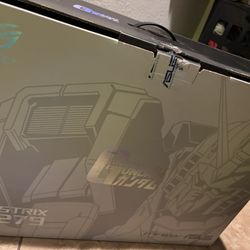 White 27in Rog Gundam Monitor 