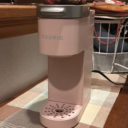 12 Oz. Keurig Machine, Lightly Used