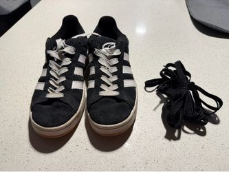 Adidas campus  shoes with extra laces