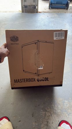 Masterbox Q300L Gaming Console