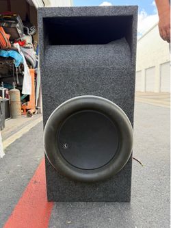 13.5 W-6 JL AUDIO Subwoofer