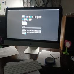 Apple Computer Mouse And Keyboard Plus 2 Speakers