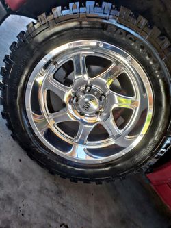 20x12 on 33" tires motto metal