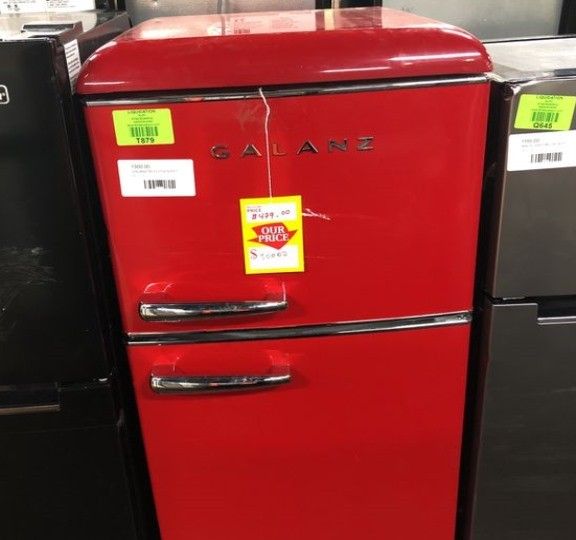 Galanz Fridgerator BCD v 62h 7 DYU for Sale in