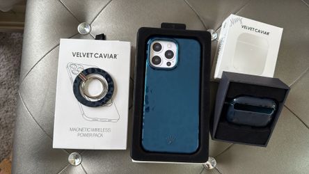 New IPhone 15 Pro Max Bundle ( Metallic Navy Leopard)