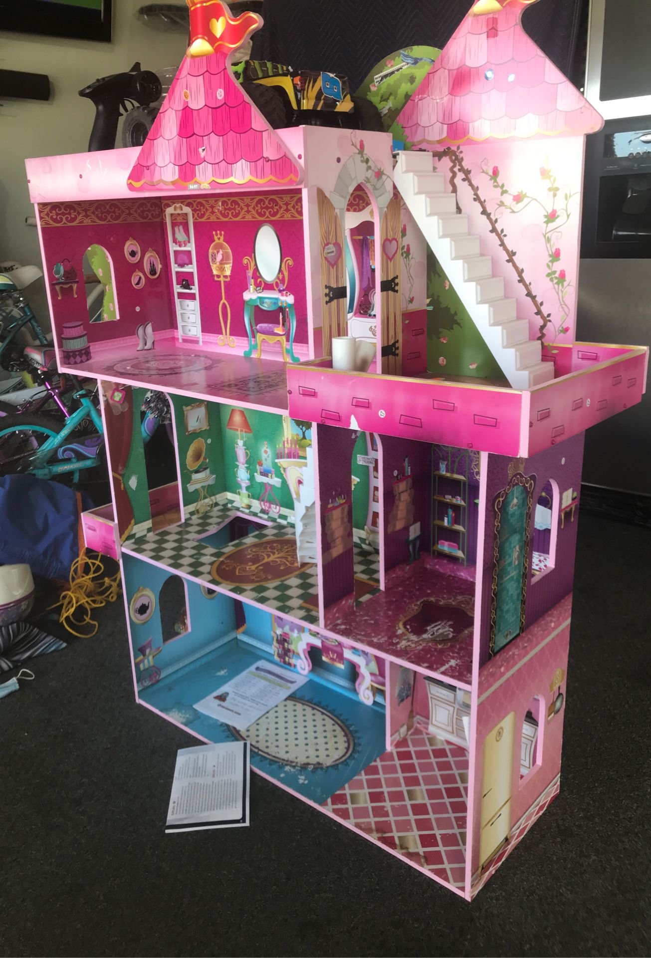 Doll house