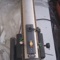 Craftman Table Saw W/ Different Angle Cuts.