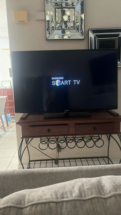 50in Samsung 2018 Smart TV 