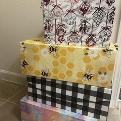 Gift Boxes 
