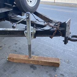 Heavy-Duty Trailer