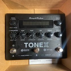 TONEX  GUITAR PEDAL MODELING AMPLIFIER 