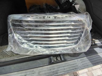 2011 to 2015 Chrysler 300 Front Grill