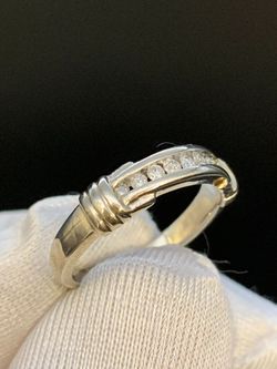 10KT DIAMOND GOLD RING #36087