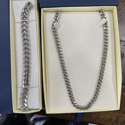 Silver Cuban Necklace And Bracelet. No TRADES! 