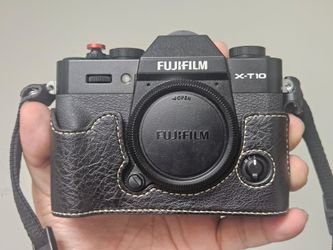 Fujifilm X-T10 Camera Body in MINT condition