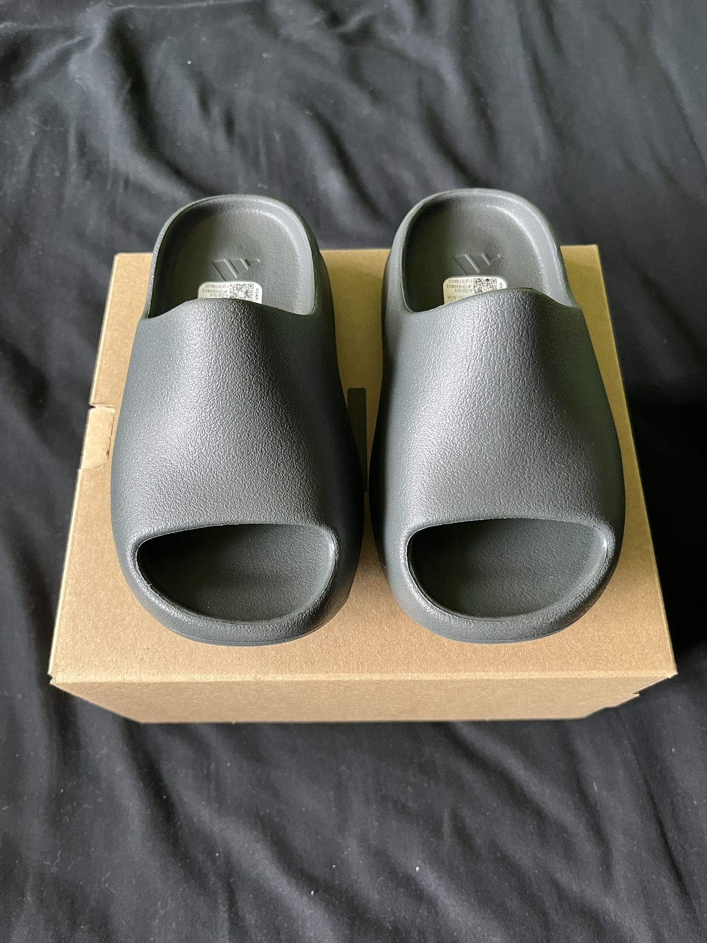 Yeezy Slide Onyx Kids