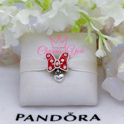 Adorable Charm 925 silver for Pandora moments bracelet.