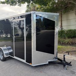 Hook & Line 6 x 12 Enclosed Trailer 3.5k