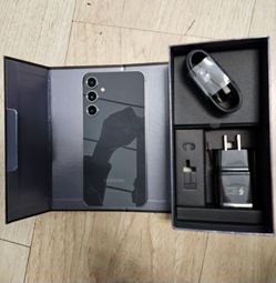 Samsung Galaxy S23 FE 128gb unlocked A+ Grade for sell at Rosemead CA  