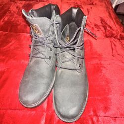 Black WaterProof Timberlands