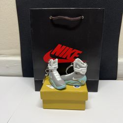 Nike Air Sneaker Mini 3d Keychain/Keyring Free Box and Bag Offer