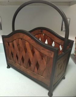 Books And Magazine Holder