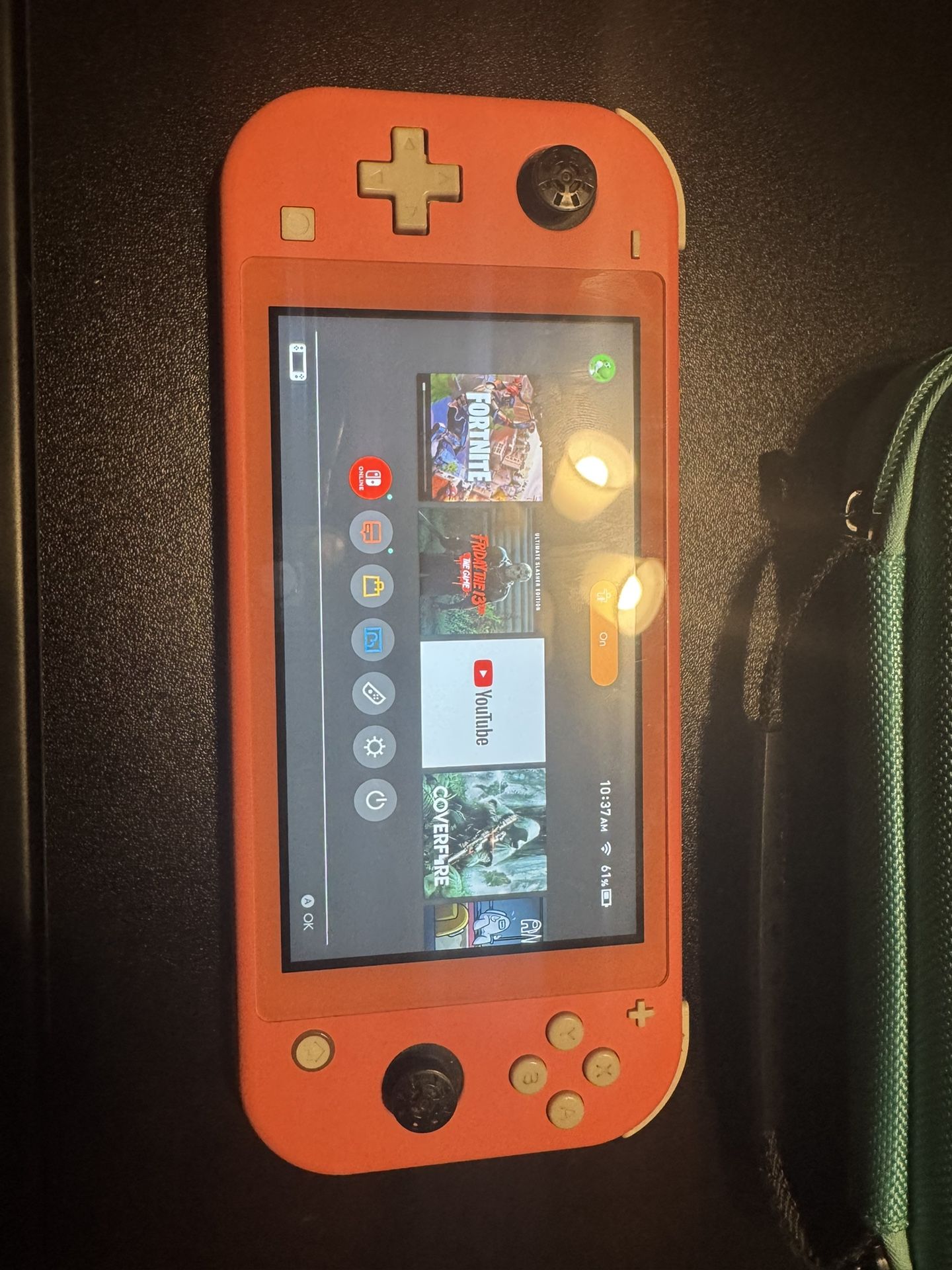 Nintendo Switch / Case / Headphones