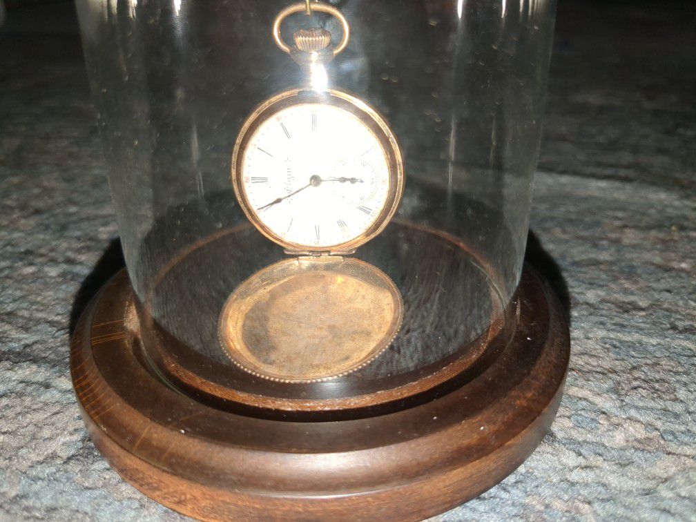 Gold Pocket Watch From Early 1900s