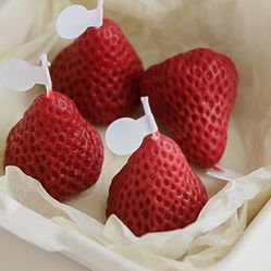 8pc Strawberry Shaped Candles
