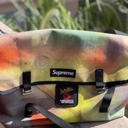 Supreme Dr.Martin Canvas Travel Bag