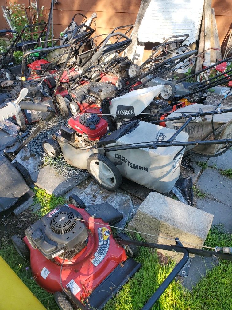 Pile Of Lawnmowers. Parts