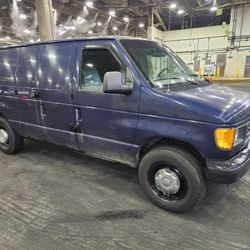 2005 Ford Econoline