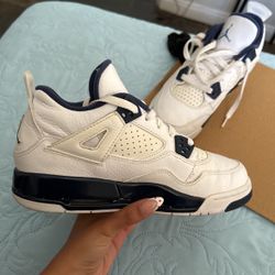 Jordan Retro 4s Columbia 