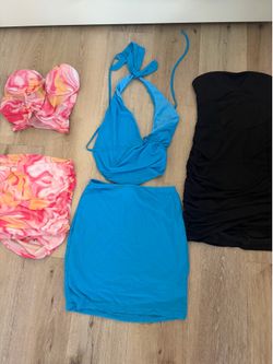 Tons of clothes and shoes for sale