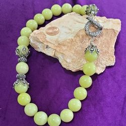 Stylish Yellow Glass Beads