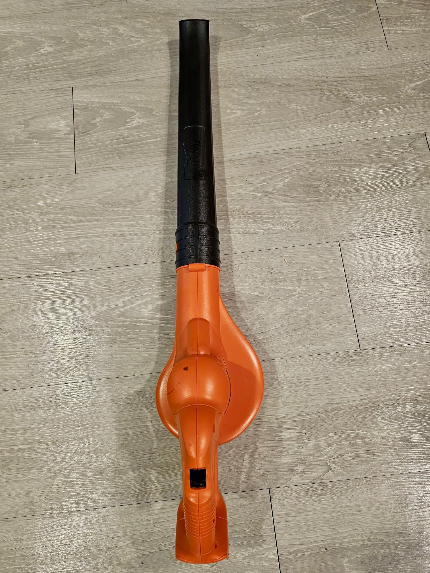 BLACK+DECKER 20V MAX Cordless Leaf Blower