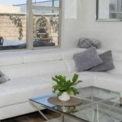 White Flip-up Leather Sectional (Finance and Delivery)