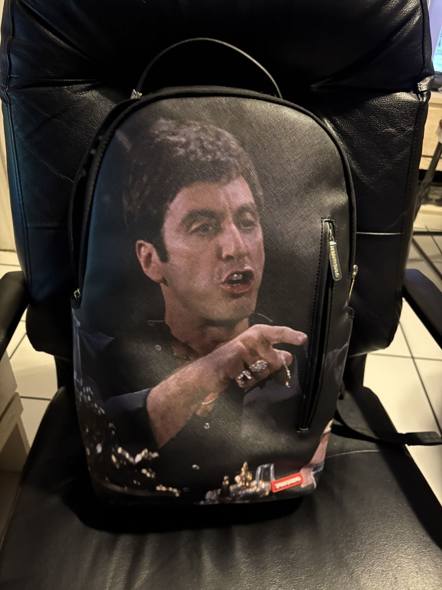Scarface Point It Out Sprayground