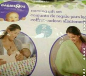 NEW Babies R Us - Nursing Gift Set