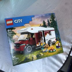 Lego Holiday Adventure Camper Van