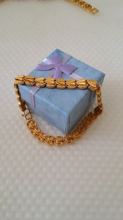 Top quality gold plated bracelet