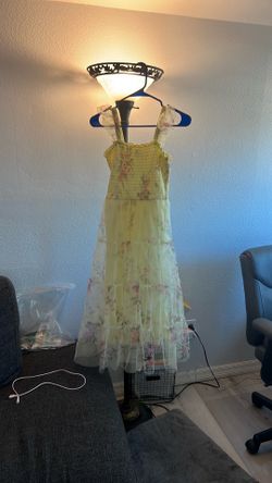 Girls Dress Size 12 - Yellow Floral